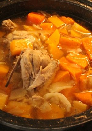 Una foto de Puchero de miércoles y de pollo