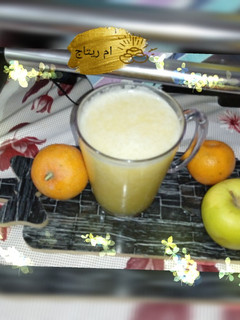 صورة لوصفة عصير فواكه موسمية 🍊🍏🥭