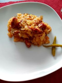 O poză a rețetei Varză dulce cu afumătură.