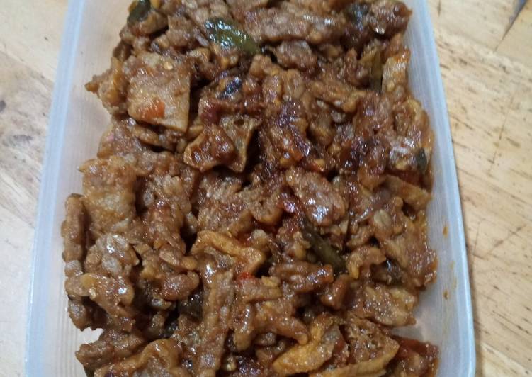 Orek Tempe Tahun Pong