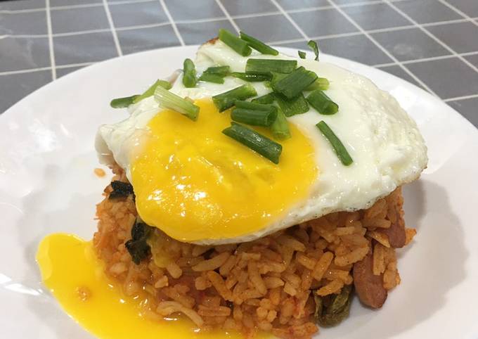 Resipi Nasi Goreng Kimchi Oleh Nur Baiyah Cookpad