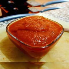A picture of Tomatoes and Carrots Ketchup.
