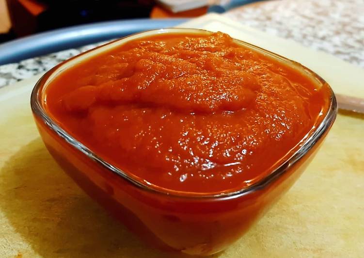 Steps to Prepare Tomatoes and Carrots Ketchup