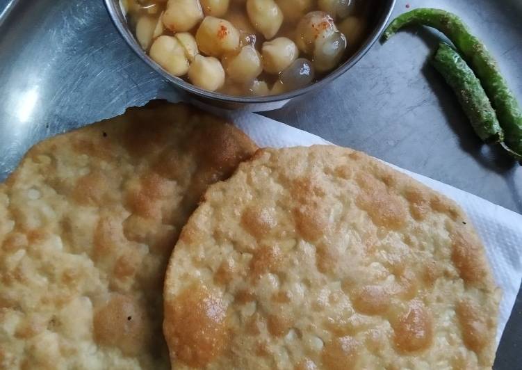 Recipe of Ultimate Daal puri with Chane