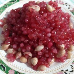 A picture of Beetroot Sabudana khichdi.