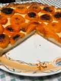 Tarte aux abricots, miel et crème vanille