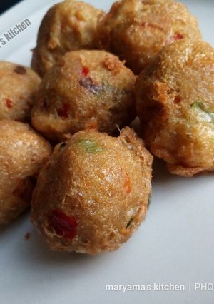 A picture of Mini Cous-cous balls.