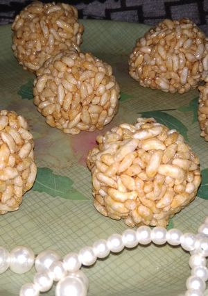 A picture of Bhujaa(Mudhi) Laddu.