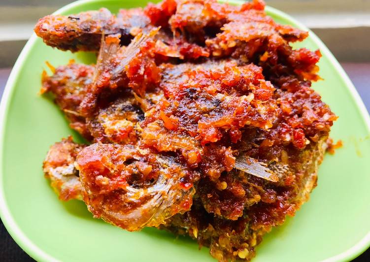 Cara Gampang Membuat #50. Balado Ikan Selar Anti Gagal