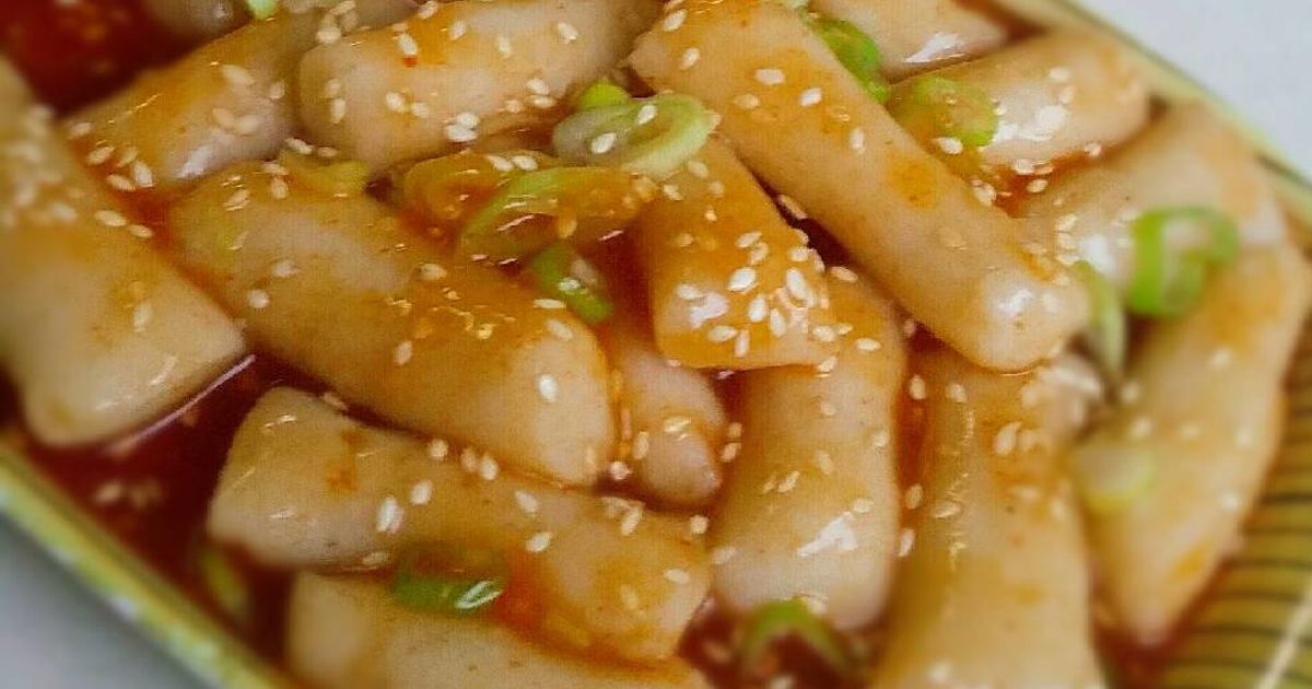 Inas Rice Cakes Resep Tteokbokki (Korean Spicy Rice Cake) oleh Ina Harahap - Cookpad