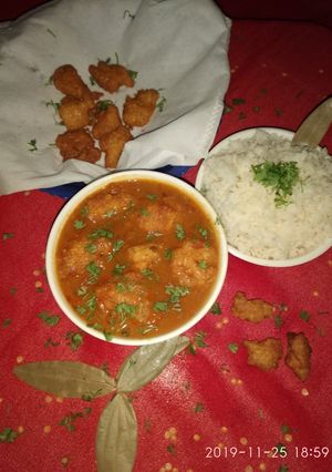 A picture of Assamese bilahi boror tenga (Sour Curry with Red Lentil Fritter).