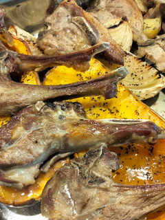 Una foto de Chuletas de cordero al horno