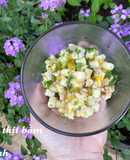 Nui xào thịt bằm bí đỏ đậu xanh