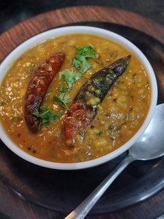 मिक्स डाल फ्राय (Mix Dal Fry Recipe In Marathi) रेसिपी चे मुख्य फोटो 