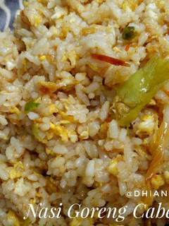 Foto resep Nasi goreng cabe rawit hijau - nasgor pedas sederhan