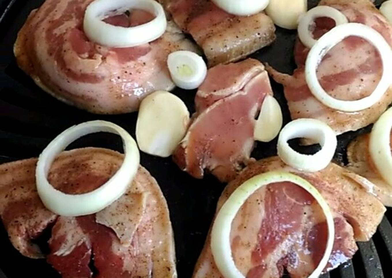 Samgyeopsal (grilled pork belly)
