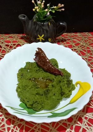 A picture of Potol (Pointed gourd) Bata.