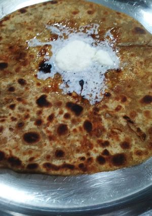 A picture of Mooli ka paratha.