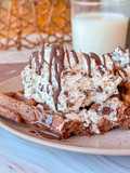 Gofres de chocolate con helado Stracciatella