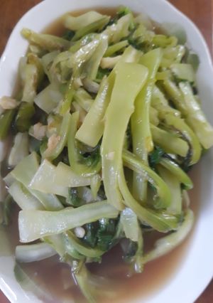 Hình của món Ngồng rau diếp xào sốt dầu hào.