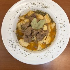 A picture of Kolokas With Meat.