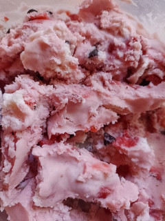 Una foto de Helado de frutilla/fresa 🍓 granizado