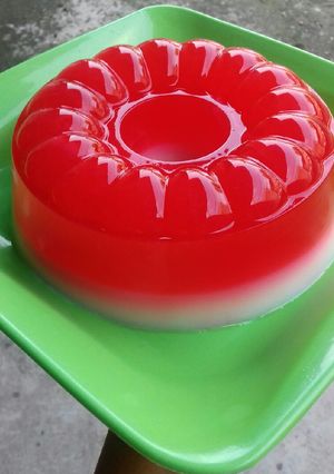 Foto resep Puding strowberry susu(Debm)
