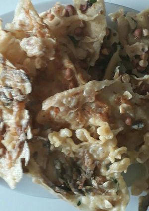 Foto resep REMPEYEK/PEYEK kacang/teri/udang gremut