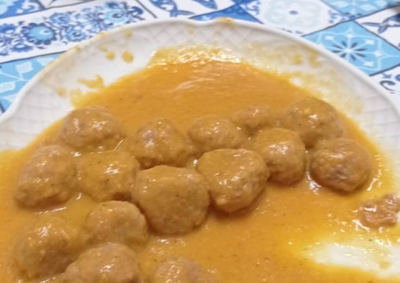 Albóndigas en salsa (Thermomix)
