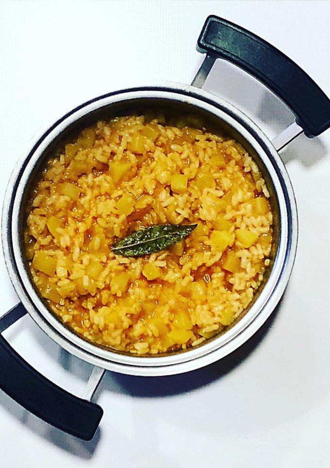 Una foto de Arroz naranja