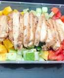 Salad ức gà áp chảo