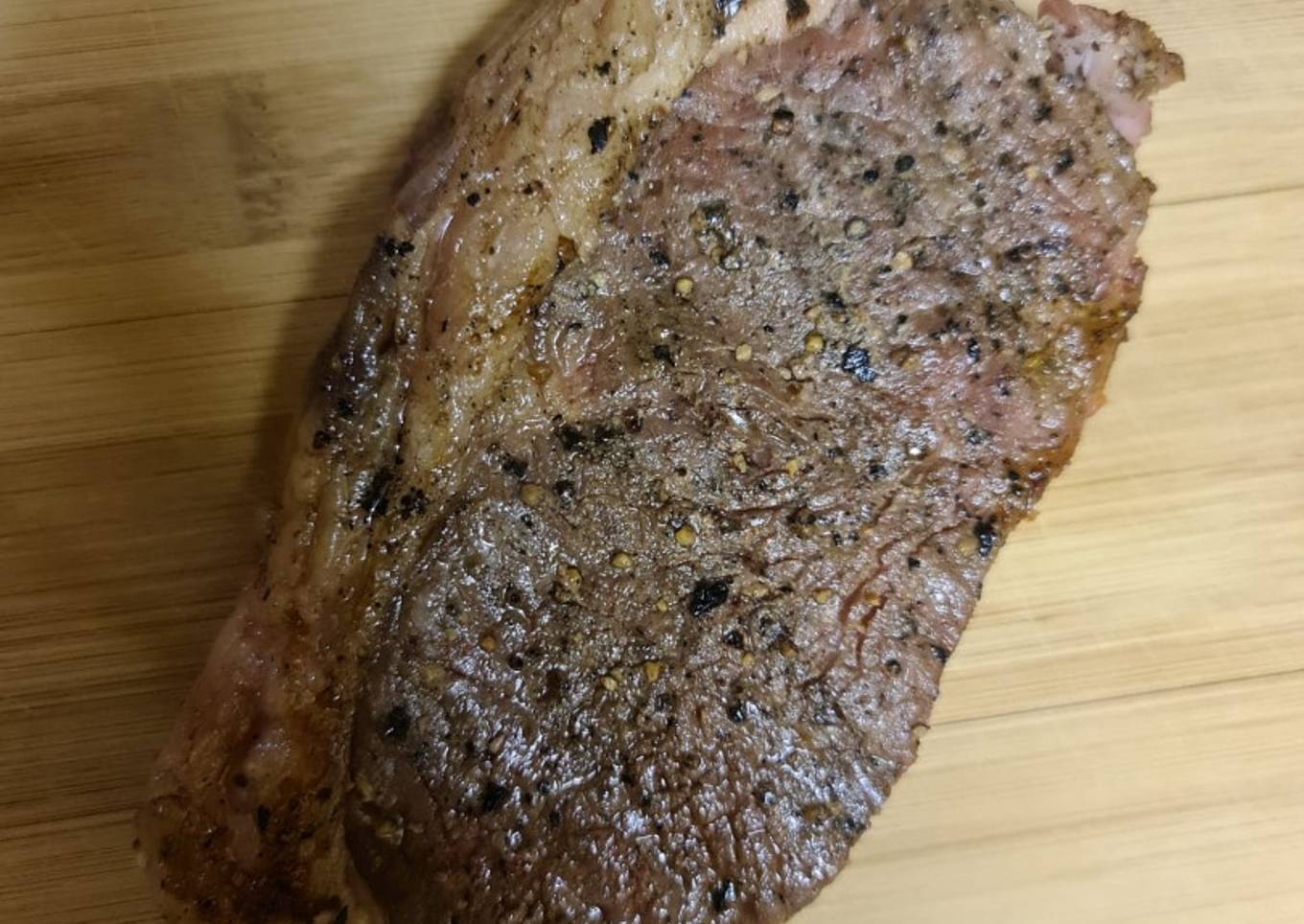 Sous vide sirloin steak