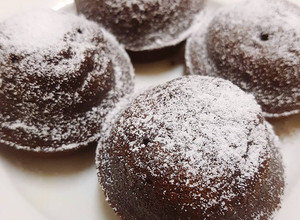 Hình của món Chocolate cake siêu đơn giản.