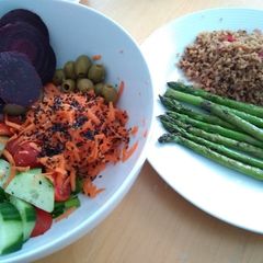 A picture of Monday Night Salad with Quinoa & Asparagus.