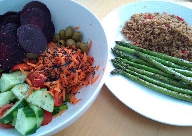 Monday Night Salad with Quinoa &amp; Asparagus