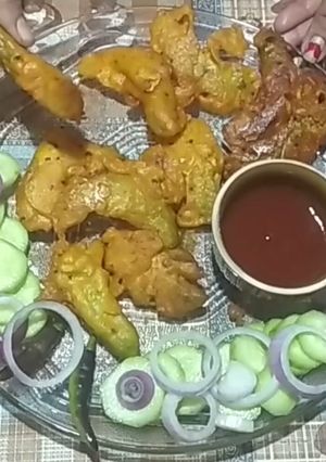 বকফুলের পকোড়া (bokphuler pakoda recipe in bengali) রেসিপির প্রধান ছবি