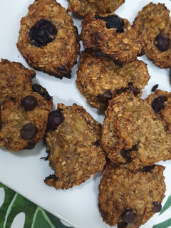 Una foto de Galletas de avena y plátano