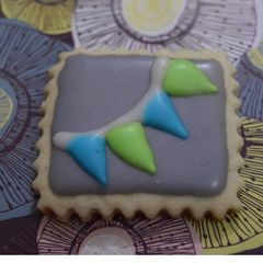 A picture of Royal Icing.