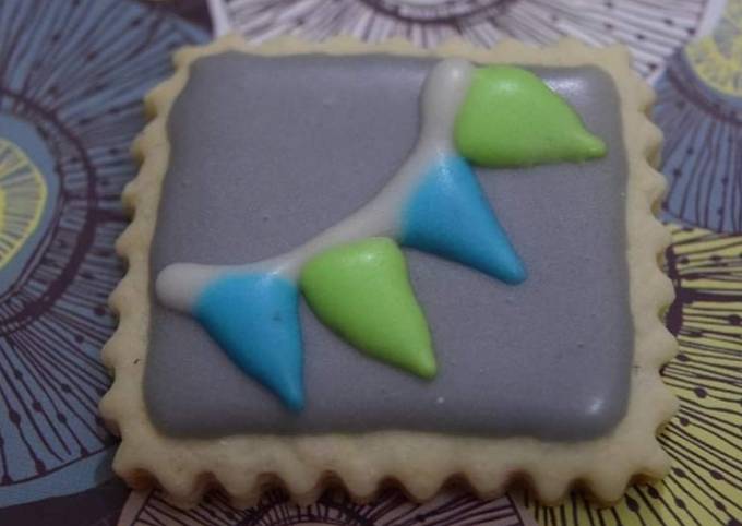 How to Make Ultimate Royal Icing