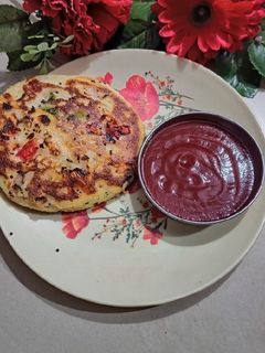 उत्तपम(Uttapam recipe in hindi) रेसिपी मुख्य फोटो