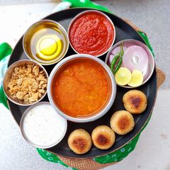 Dal baati thaali A picture of Dal baati thaali.