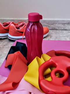 Una foto de Bebida hidratante con limón para grandes deportistas o entreno con calor extremo 🏃➡️🏃🏻♀️🏋️🚴🏻♀️⛹️🏊🚣🤽