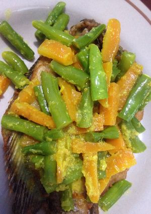 Foto resep Mujair goreng acar buncis