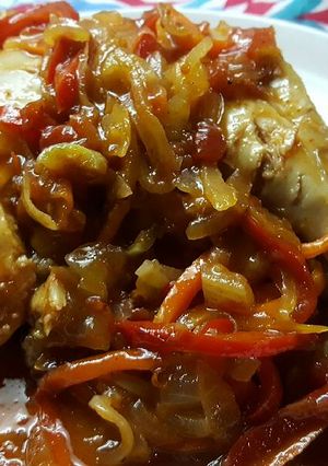 Una foto de Pollo a la portuguesa sencillo