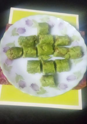 A picture of Pan Shot Kaju Roll.