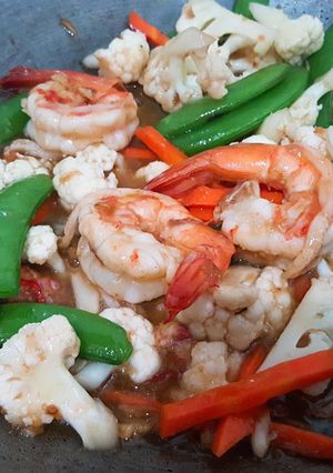 รูปของ ผัดผักรวม🥕🥒🌿🦐