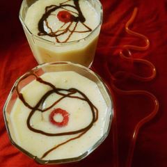 Mango mastani shake A picture of Mango mastani shake.