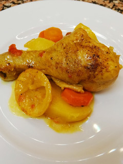 Una foto de Muslo de pollo marroquí especiado