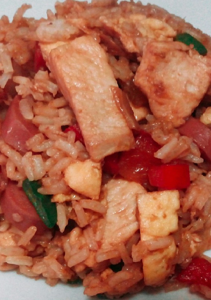 Una foto de Arroz chaufa! Un sabor dulce y salado 😋