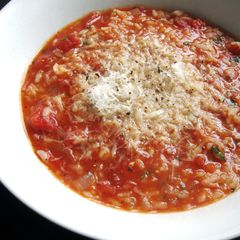 A picture of Tomato Rice Soup.